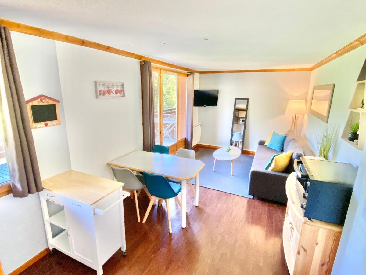 Super-besse T2 Avec Piscine Chauffee & Parking Couvert * Besse-et-Saint-Anastaise